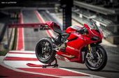 Ducati Panigale R …