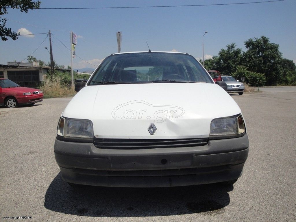 Renault Clio  '90