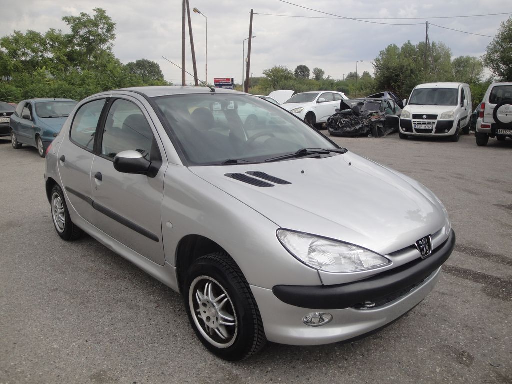 Peugeot 206  '00