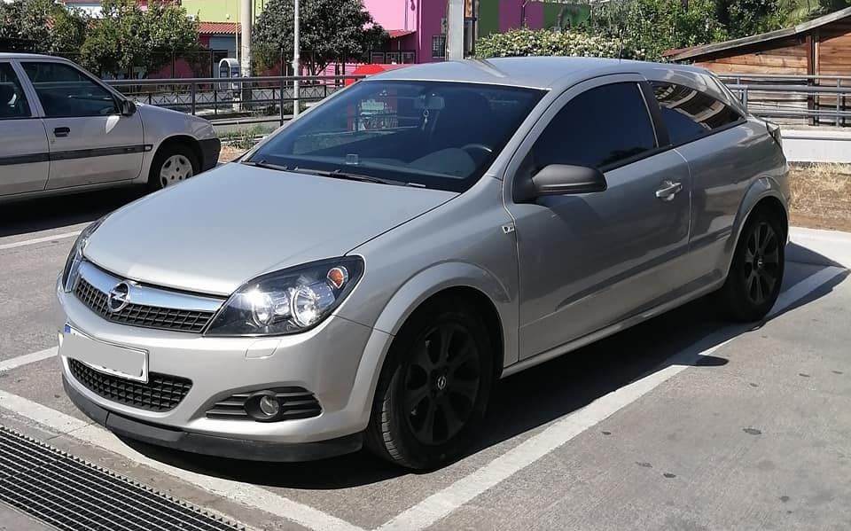 Opel Astra GTC '08