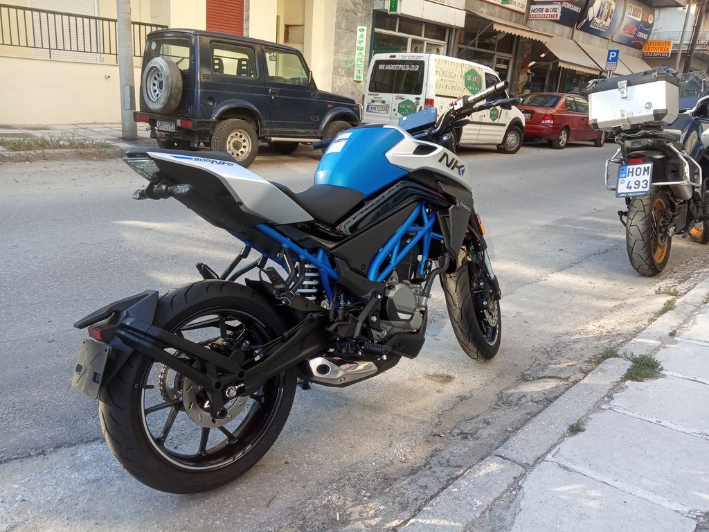 CFMoto '24 NK300