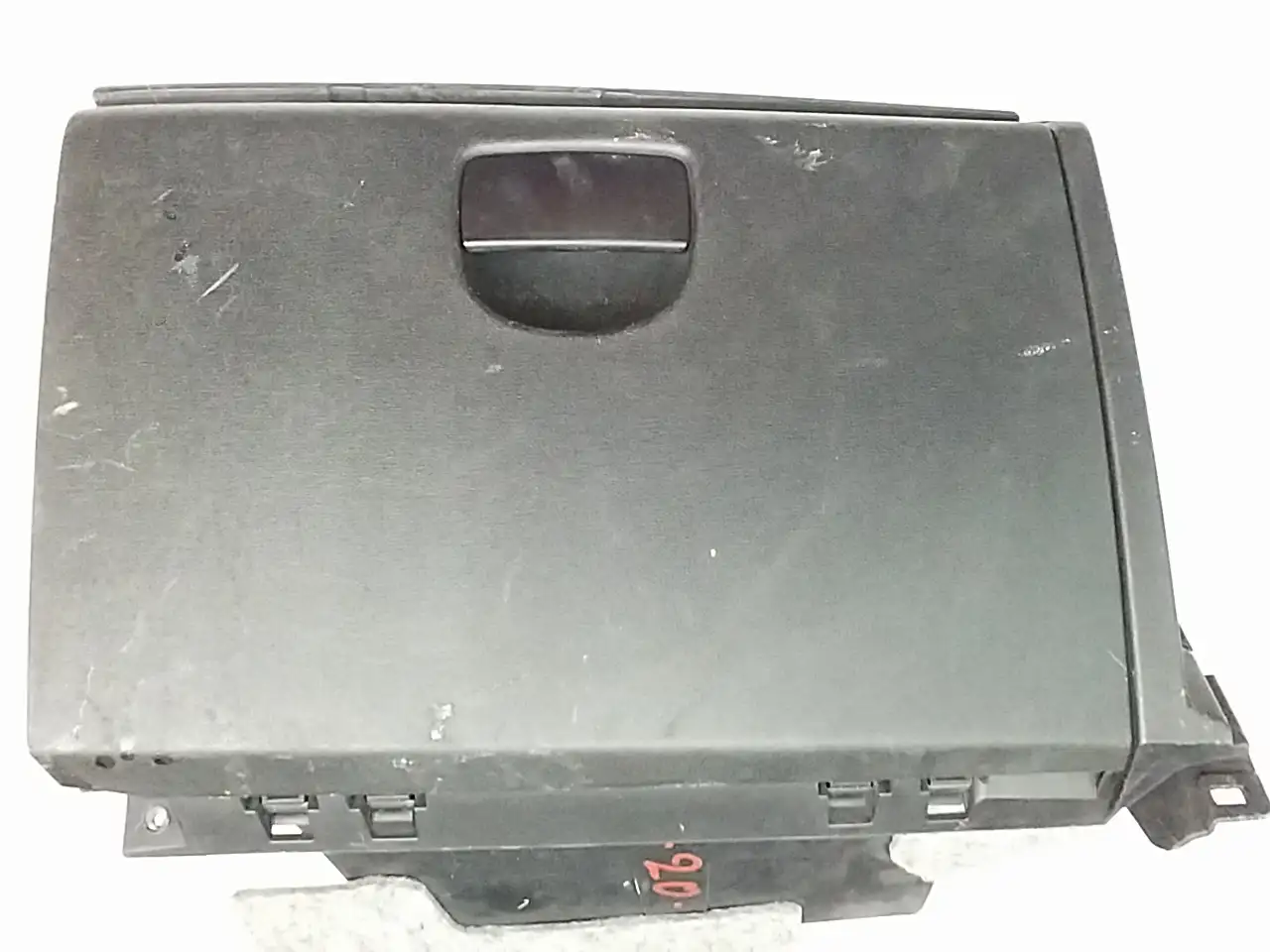 Ντουλαπάκι HYUNDAI i20 …