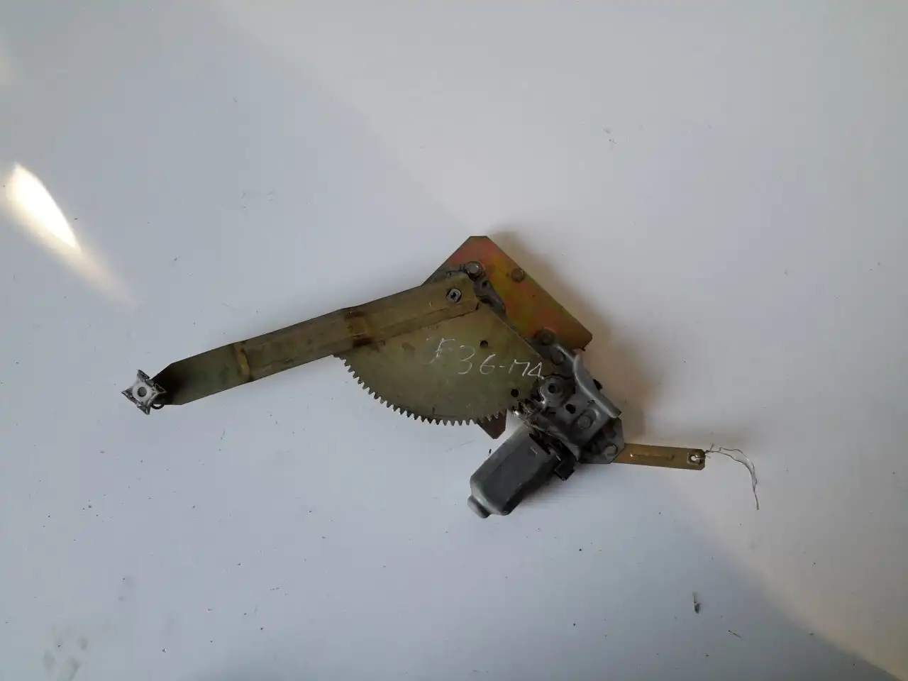 Γρύλος Παραθύρου Ηλεκτρικός …