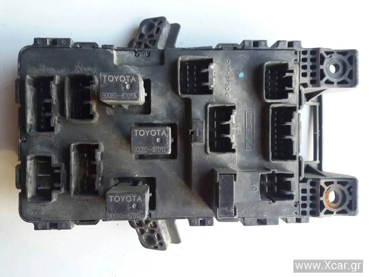 Ασφαλειοθήκη TOYOTA AVENSIS Liftback / 5dr 1997 - 2000 ( T220 ) 1.6 (AT220_)  ( 4A-FE  ) (101 hp ) Βενζίνη #82730