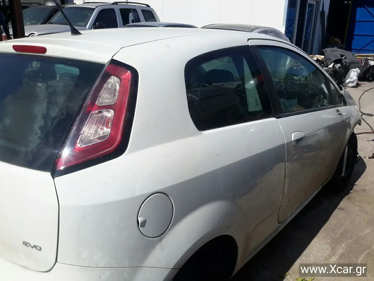 Ολόκληρο Αυτοκίνητο FIAT PUNTO Hatchback / 3dr 2009 - 2012 ( 199 ) EVO 1.2  ( 169 A4.000  ) (69 hp ) Βενζίνη #XC8426