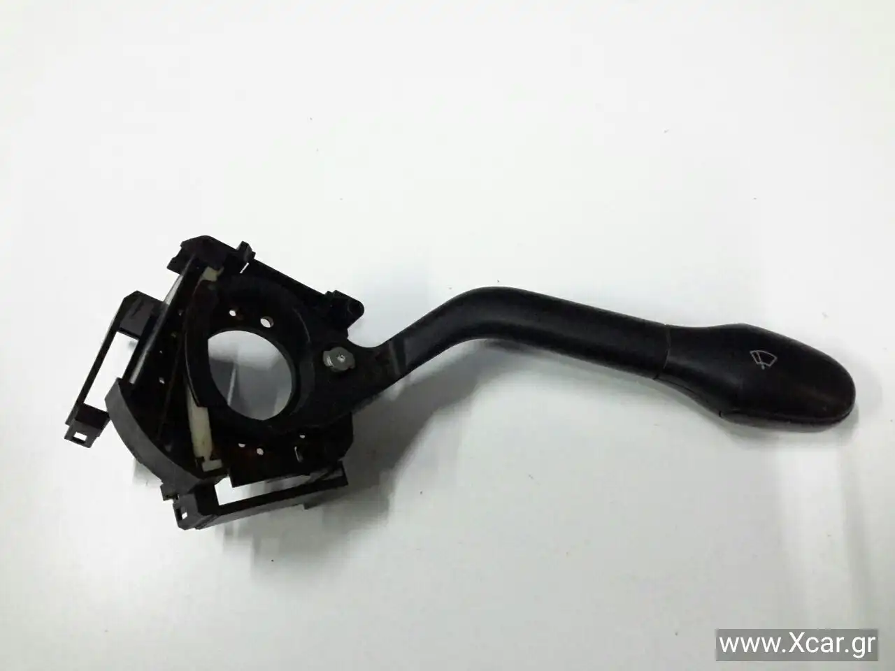 Διακόπτης Υαλοκαθαριστήρων VW POLO Hatchback / 3dr 1994 - 1999 ( 6N1 ) 1.7 SDI  ( AHG  ) (57 hp ) Πετρέλαιο #6k6953503
