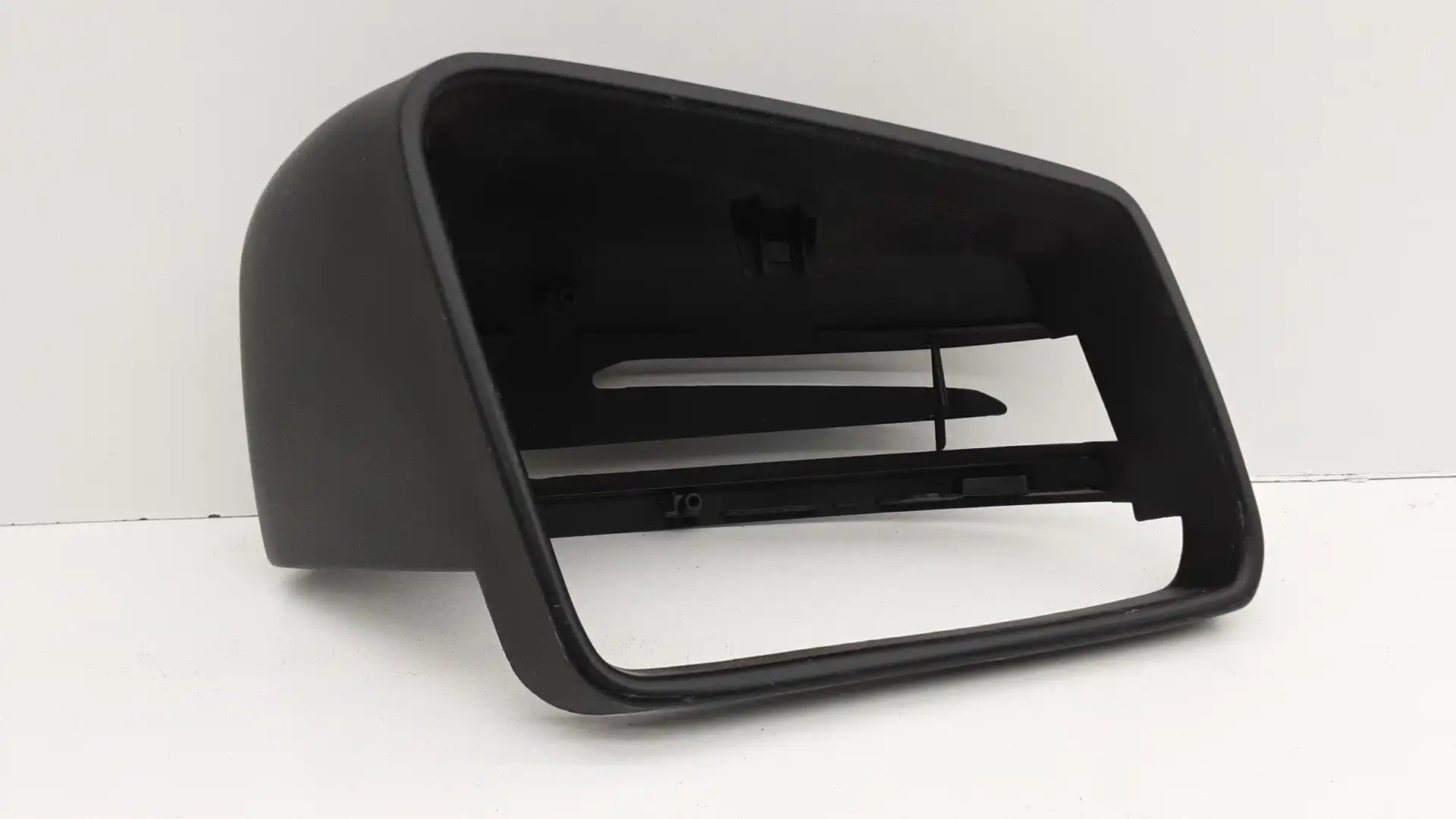 Καπάκι Καθρέφτη MERCEDES E CLASS Coupe / 2dr 2009 - 2012 ( W212 ) E 200 (207.334)  ( M 274.920  ) (184 hp ) Βενζίνη #525007701