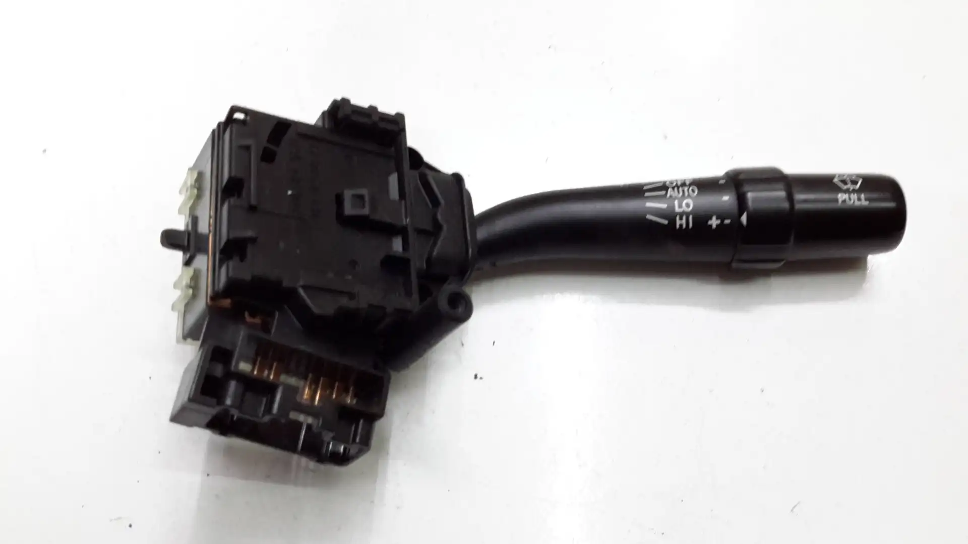 Διακόπτης Υαλοκαθαριστήρων TOYOTA AVENSIS Sedan / 4dr 2003 - 2006 ( T250 ) 1.6 VVT-i (ZZT250_)  ( 3ZZ-FE  ) (110 hp ) Βενζίνη #173654