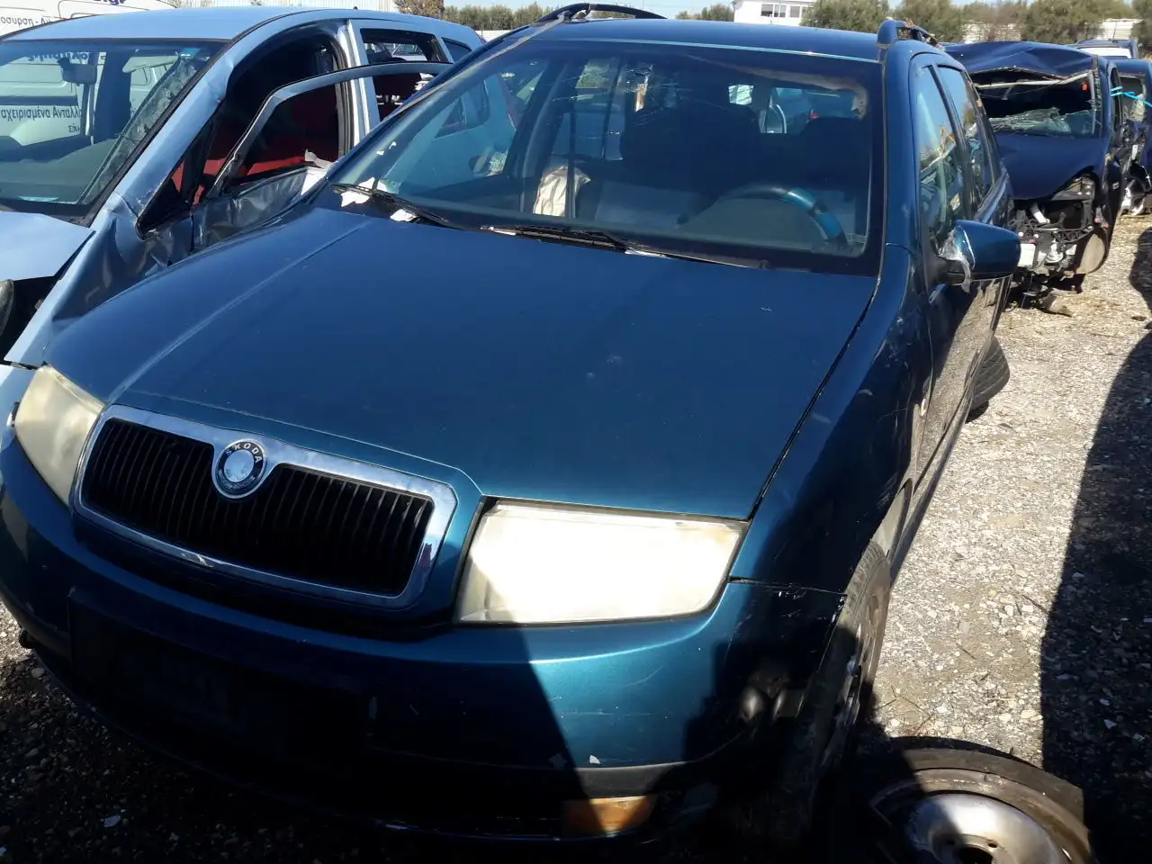 Ολόκληρο Αυτοκίνητο SKODA FABIA S/Wagon / 5dr 2004 - 2007 ( 6Y ) 1.2  ( AWY,BMD  ) (54 hp ) Βενζίνη #XC3280