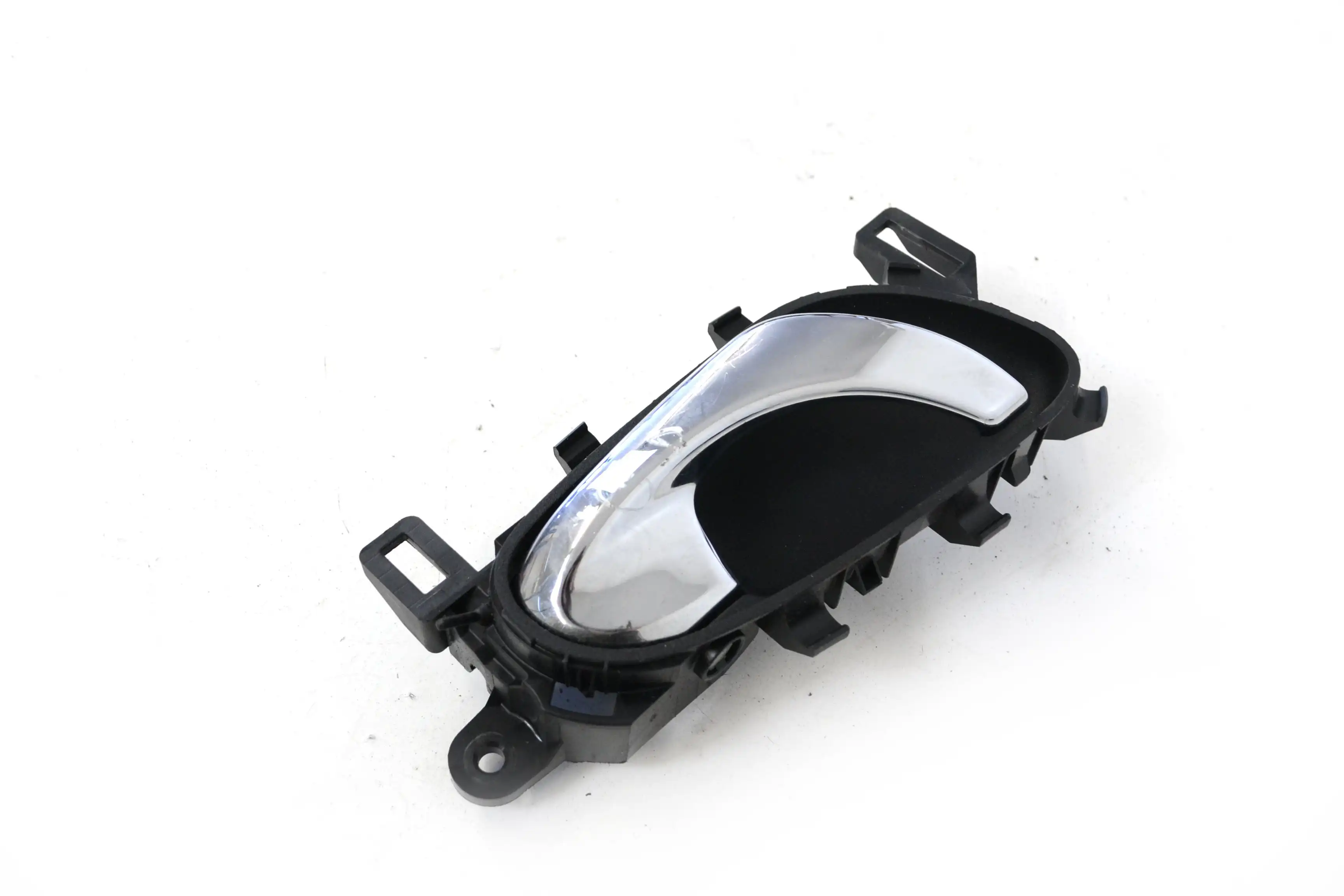 Χερούλι Πόρτας  NISSAN QASHQAI SUV/ ΕΚΤΟΣ ΔΡΟΜΟΥ / 5dr 2013 - 2017 1.2 DIG-T  ( HR12DDT,HRA2DDT  ) (115 hp ) Βενζίνη #576107861