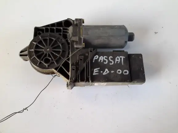 Μοτέρ Παραθύρου VW PASSAT Sedan / 4dr 1997 - 2000 ( 3B2 ) 1.6  ( ADP,AHL,ANA,ARM  ) (101 hp ) Βενζίνη #XC2604