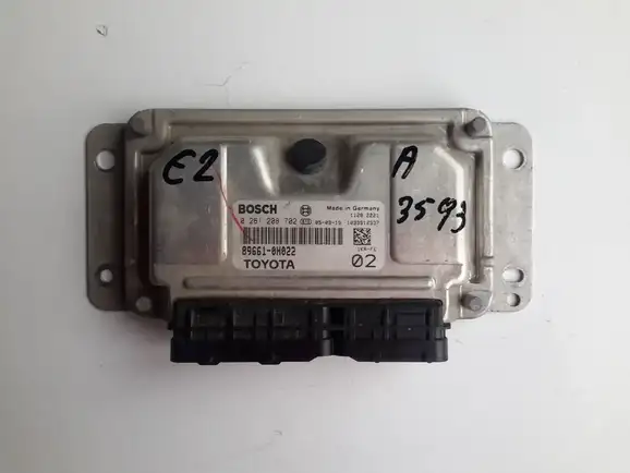 Εγκέφαλος Κινητήρα TOYOTA AYGO Hatchback / 3dr 2005 - 2009  ( B10 ) 1.0 (KGB10_)  ( 1KR-FE  ) (68 hp ) Βενζίνη #0261208702