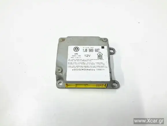 Εγκέφαλος Αερόσακων VW PASSAT S/Wagon / 5dr 2000 - 2005 ( 3B3 ) 1.6  ( ALZ  ) (102 hp ) Βενζίνη #5WK4199