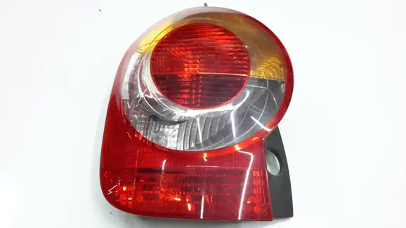 Φανάρι Πίσω RENAULT MODUS MPV / ΠΟΛΥΜΟΡΦΙΚΑ / 5dr 2005 - 2008  ( FP )  ( JP ) 1.2  ( D4F 786  ) (103 hp ) Βενζίνη #8200212205