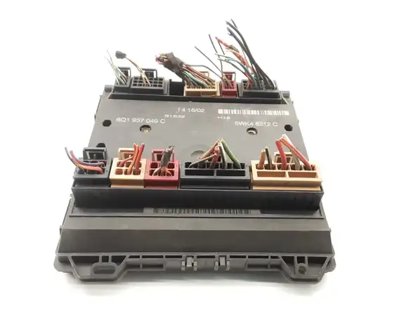 Μονάδα Άνεσης VW POLO Hatchback / 3dr 2002 - 2005 ( 9N ) 1.0  ( ARA  ) (79 hp ) Βενζίνη #5WK48212C