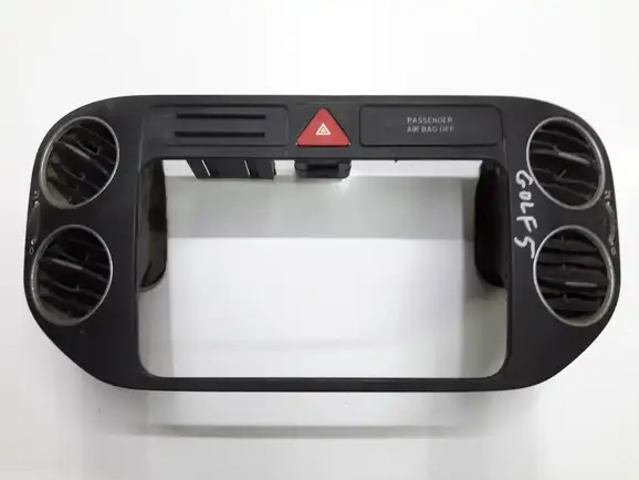 Κονσόλα VW GOLF PLUS MPV / ΠΟΛΥΜΟΡΦΙΚΑ / 5dr 2005 - 2009 Mk5 ( 5M1 - 521 ) 1.2 TSI  ( CBZB  ) (105 hp ) Βενζίνη #5M0858071J