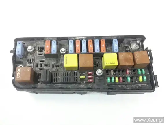 Ασφαλειοθήκη OPEL VECTRA Sedan / 4dr 2002 - 2005 ( C ) 1.6 (F69)  ( Z 16 XEP  ) (105 hp ) Βενζίνη #460023260