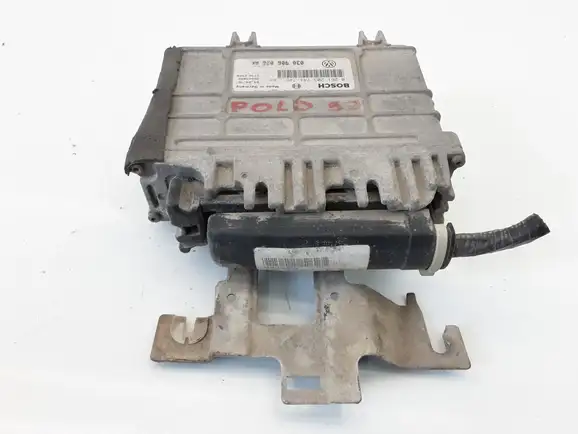 Εγκέφαλος Κινητήρα VW POLO Hatchback / 3dr 1994 - 1999 ( 6N1 ) 45 1.0  ( AEV  ) (45 hp ) Βενζίνη #0261203744
