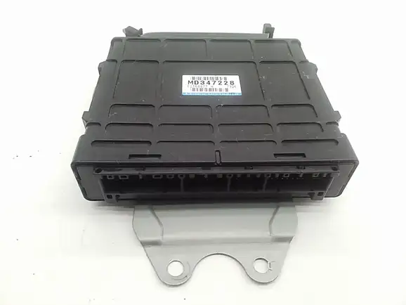 Εγκέφαλος Κινητήρα MITSUBISHI CARISMA Sedan / 4dr 1996 - 1999 ( DA ) 1.6 (DA1A)  ( 4G92 (SOHC 16V)  ) (90 hp ) Βενζίνη #MD347228