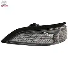 Φλας Καθρέφτη TOYOTA YARIS Hatchback / 5dr 2012 - 2014 ( XP130 ) 1.0 (KSP130_)  ( 1KR-FE  ) (69 hp ) Βενζίνη #821005497