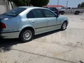 Ολόκληρο Αυτοκίνητο BMW …