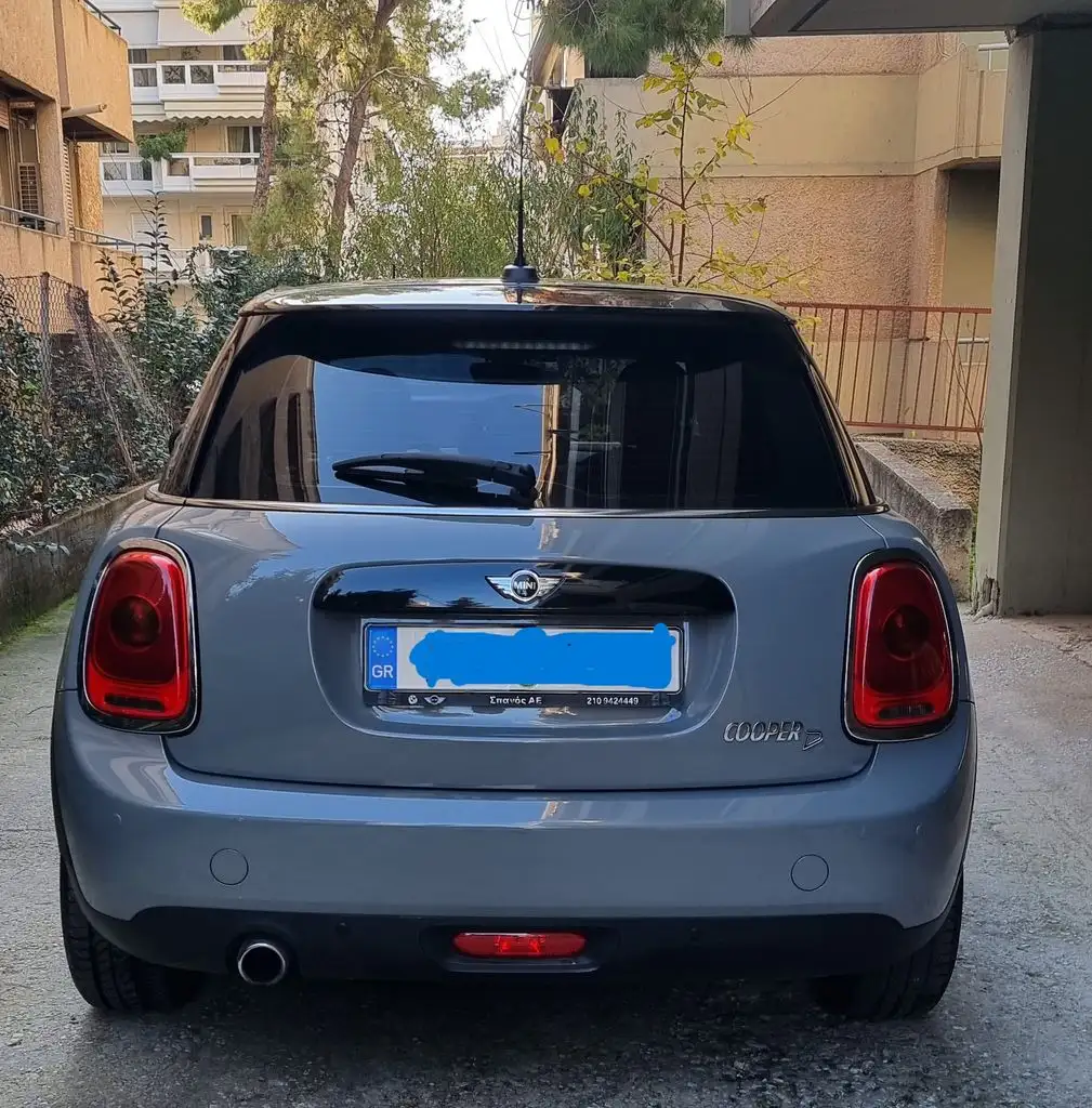 Mini Cooper D …