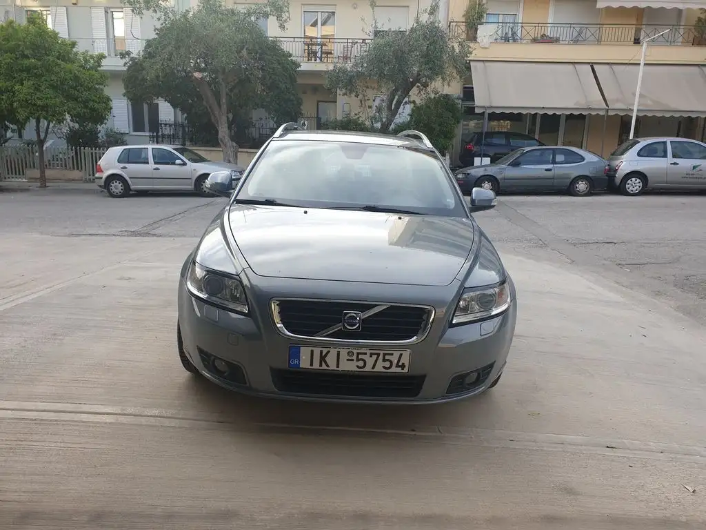 Volvo V50 '09