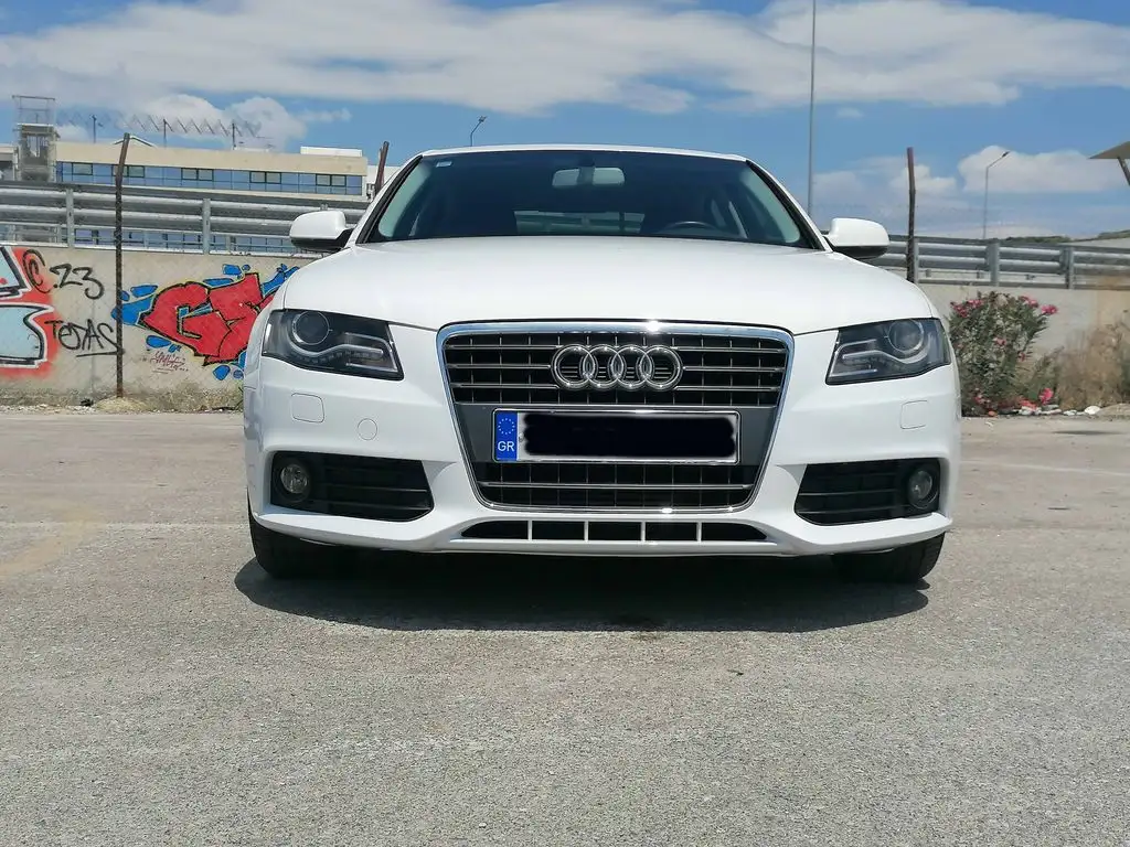 Audi A4 1.8 …