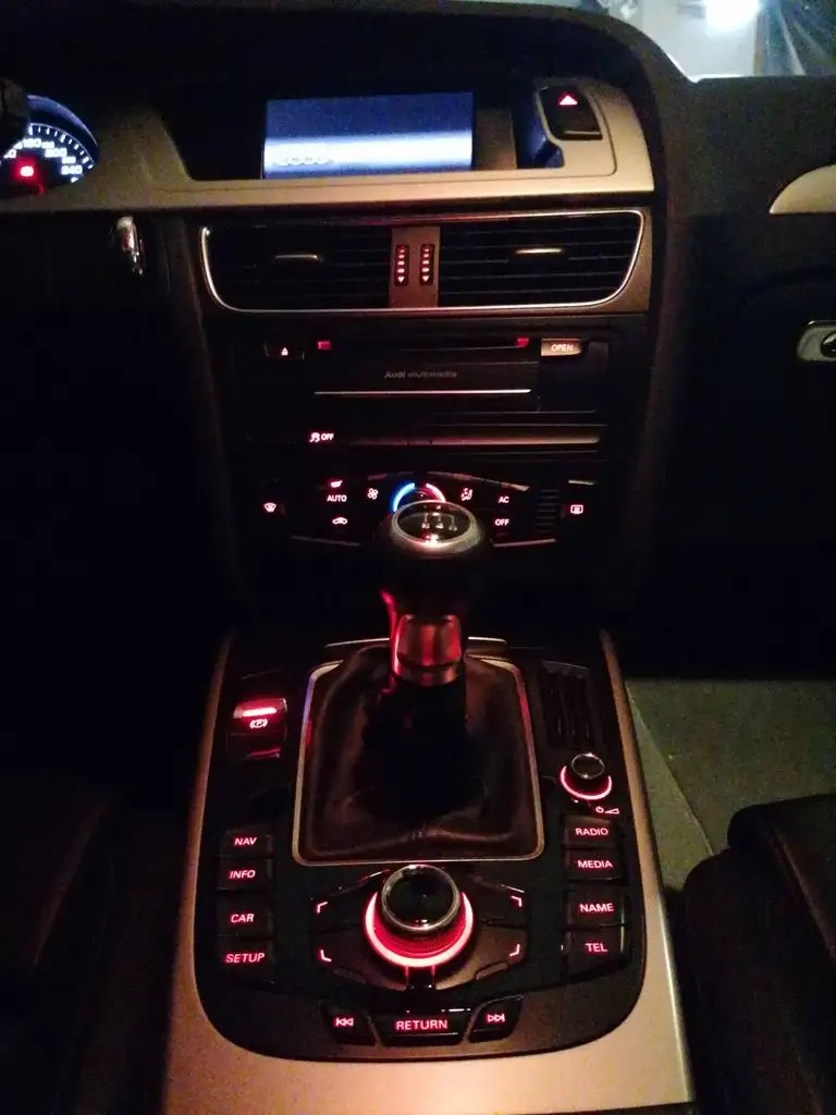 Audi A4 1.8 …