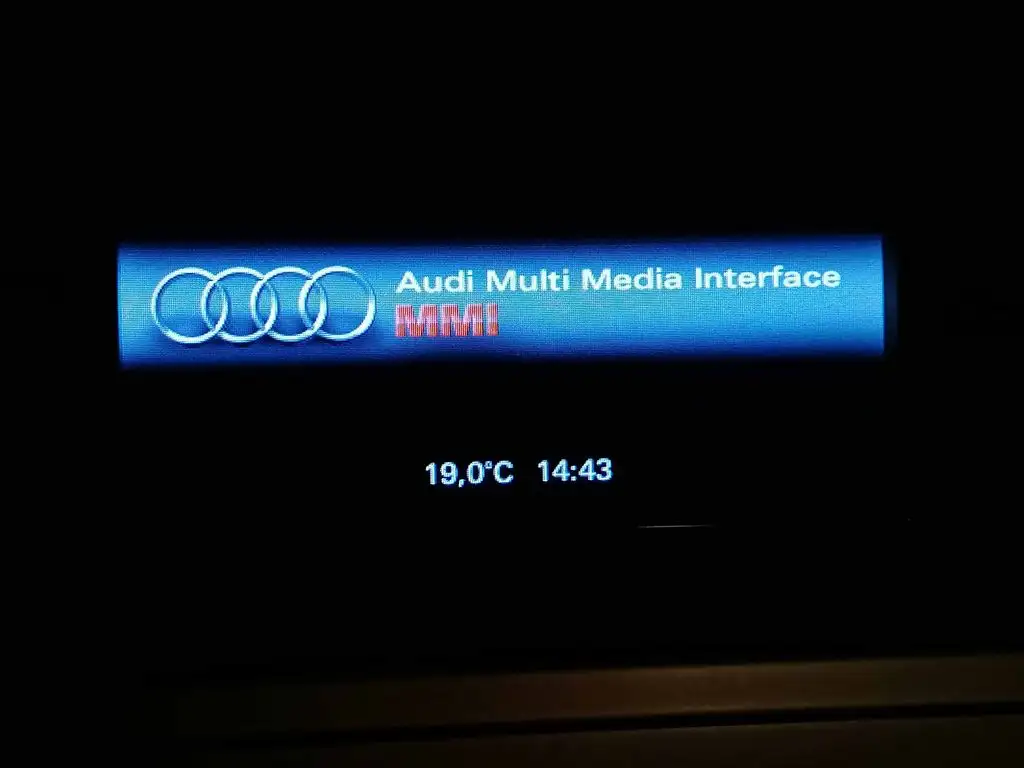 Audi A4 1.8 …