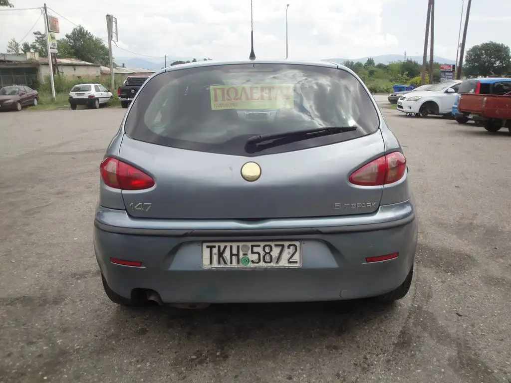 Alfa Romeo 147 PROGRESSION 16V '02