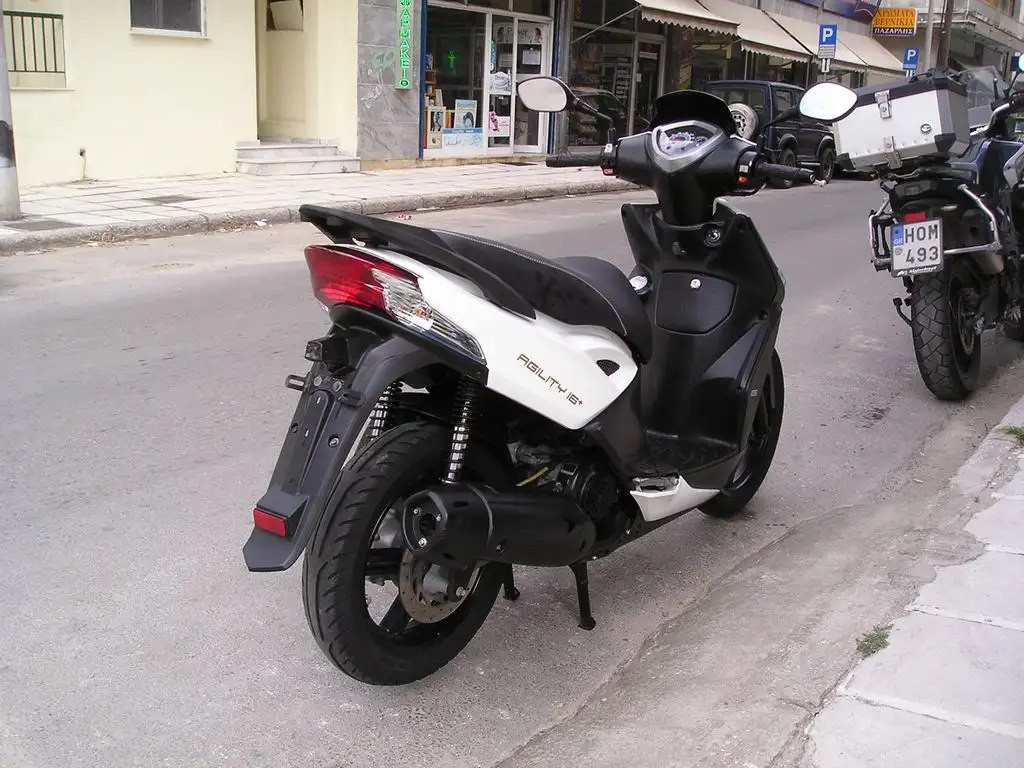 Kymco Agility 125 …