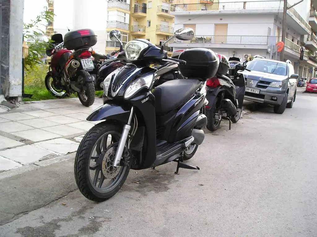 Kymco People 125 …