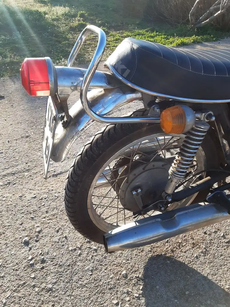 Suzuki TS 50-100-125-185-200-250  '71 T 250 HUSTLER