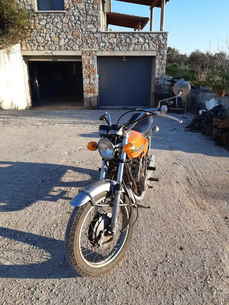 Suzuki TS 50-100-125-185-200-250  '71 T 250 HUSTLER