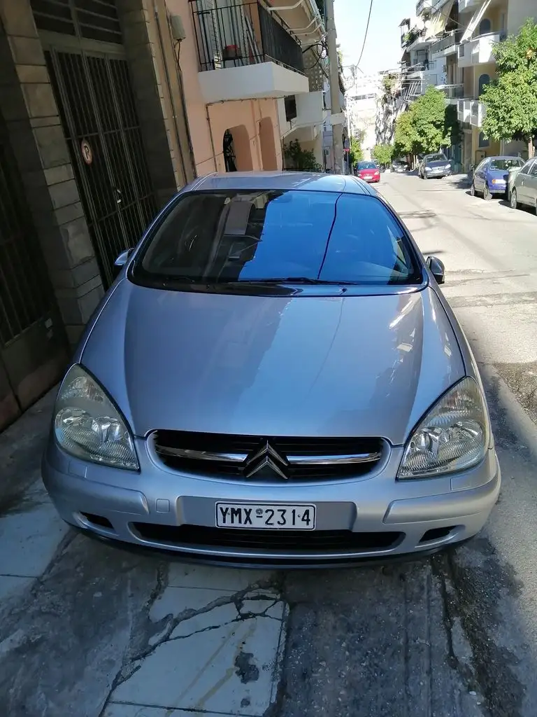 Citroen C5  2.0 16V Exclusive  '02