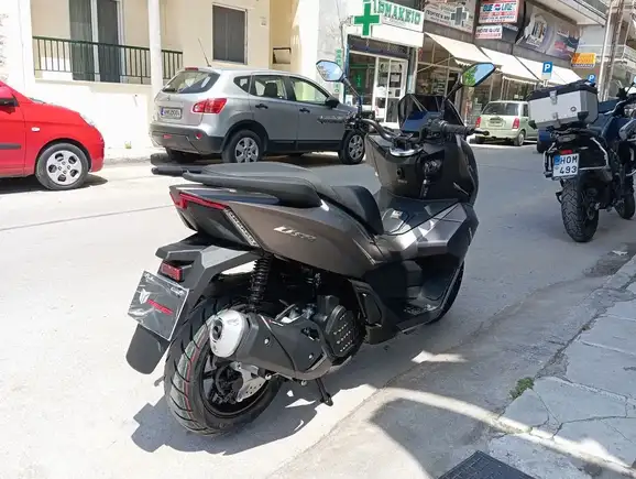 Thrust  DSR 150 LC ABS+TCS '24