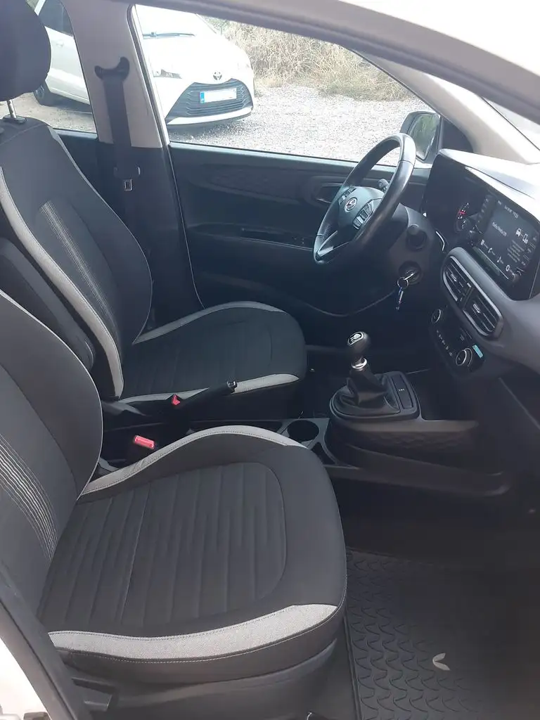 Hyundai i10 PREMIUM …