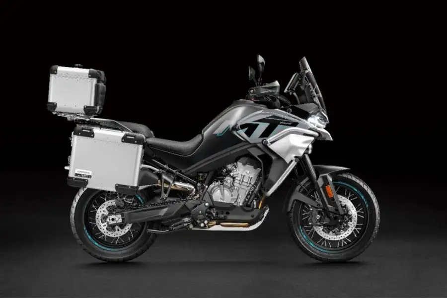 CFMoto MT 800 …