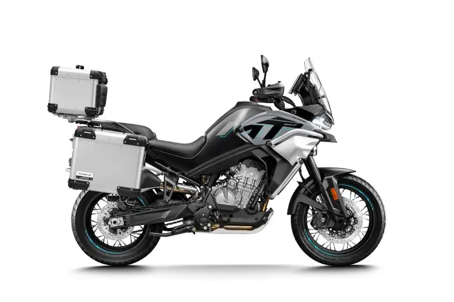 CFMoto MT 800 …