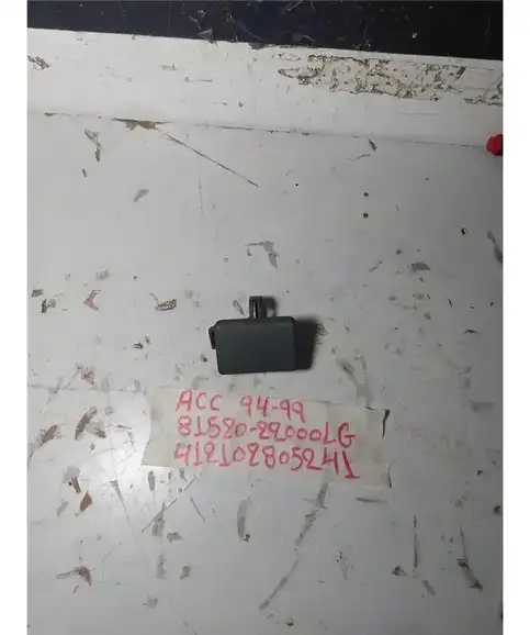 ΧΕΡΟΥΛΙ ΝΤΟΥΛΑΠΙ ΣΥΝΟΔΗΓΟΥ HYUNDAI  ACCENT 1994-1999  81520-22000LG