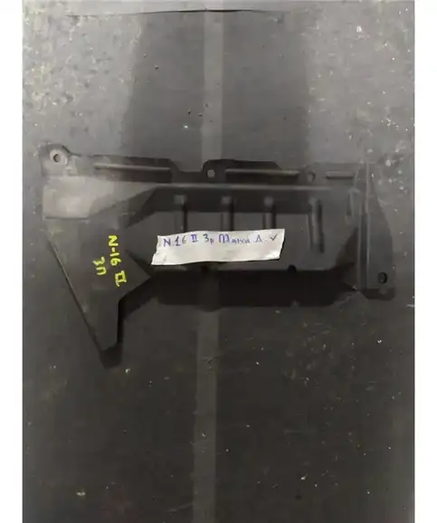 ΠΟΔΙΑ ΜΗΧΑΝΗΣ NISSAN ALMERA 2002-2006 Δεξιά