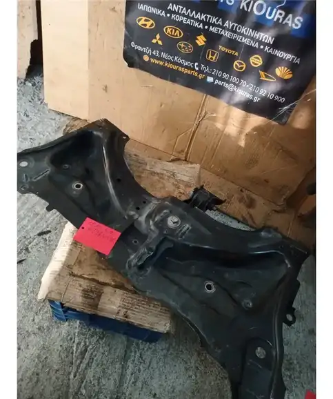 ΓΕΦΥΡΑ  TOYOTA YARIS 2009-2012 Ψαλιδιών 