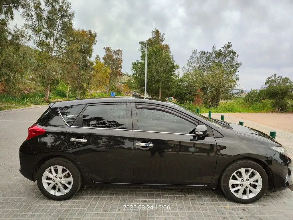 Toyota Auris ΤΙΜΗ …