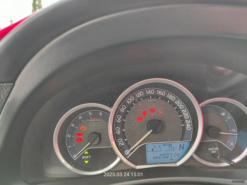 Toyota Auris ΤΙΜΗ …