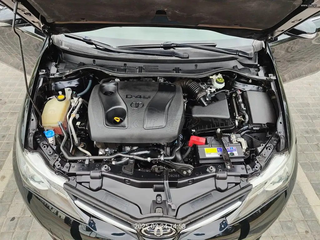 Toyota Auris ΤΙΜΗ …