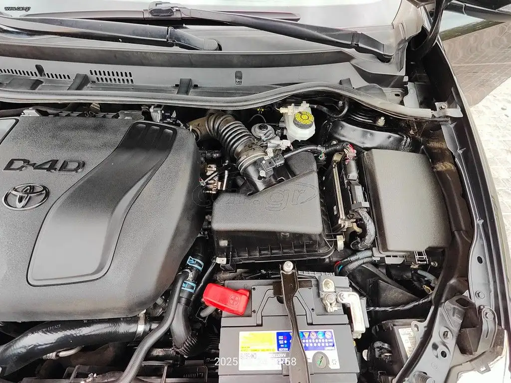 Toyota Auris ΤΙΜΗ …