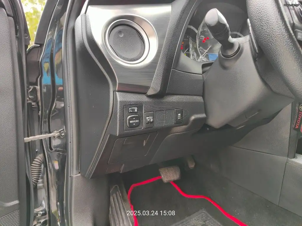 Toyota Auris ΤΙΜΗ …