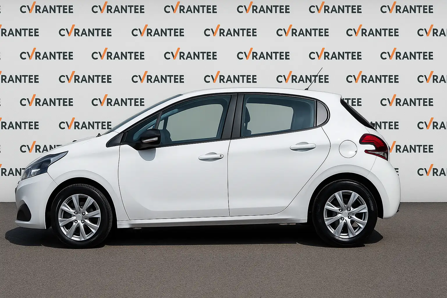Peugeot 208 Στην …