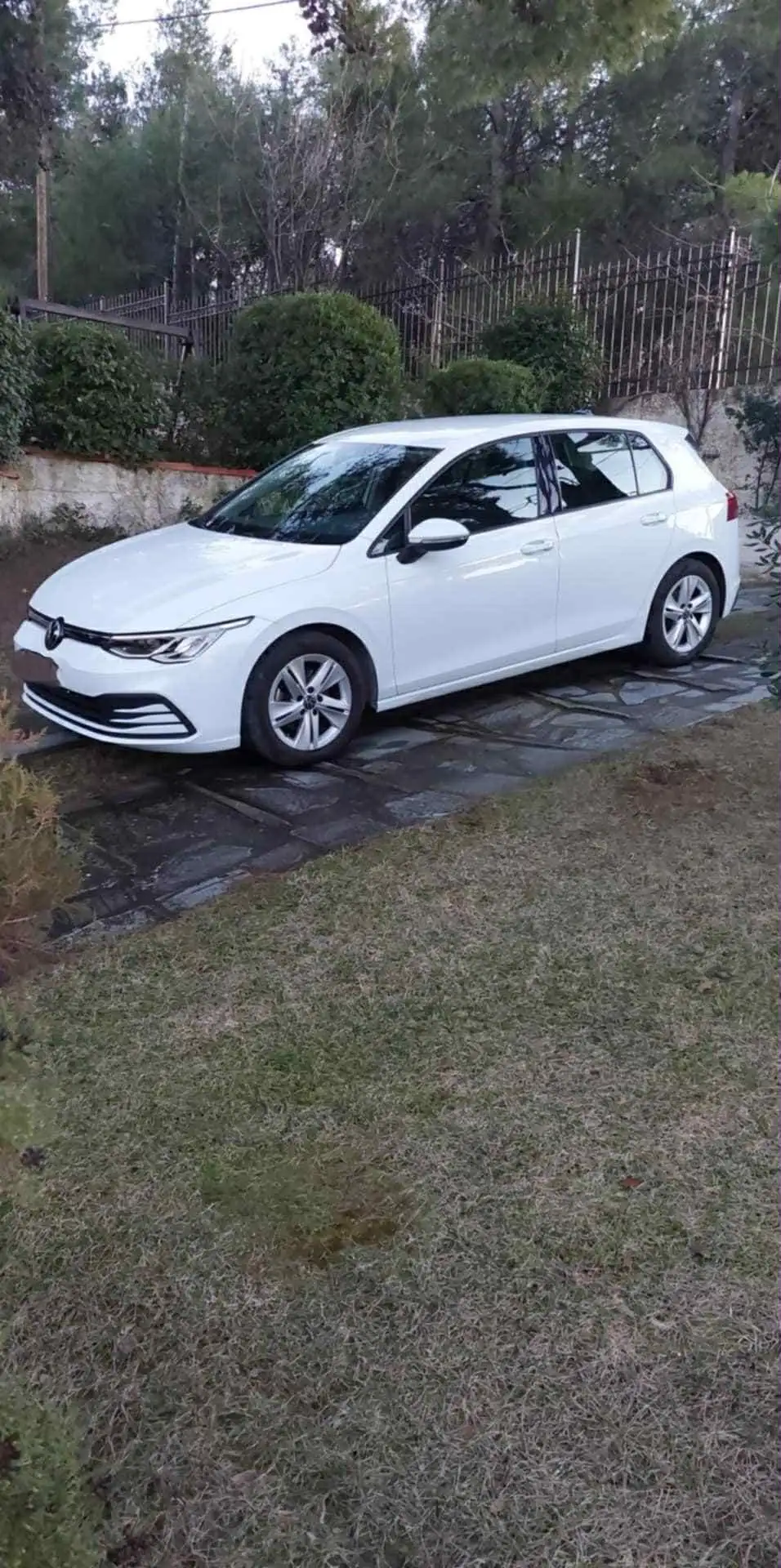 Volkswagen Golf eTSI …